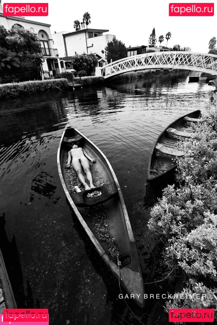 Marisa Papen Onlyfans Photo Gallery 