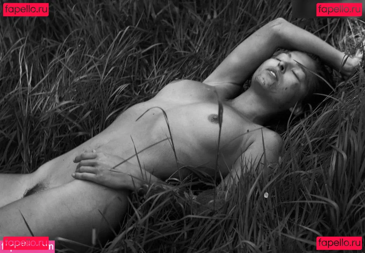 Marisa Papen Onlyfans Photo Gallery 