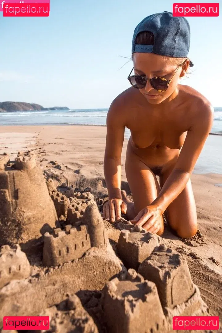 Marisa Papen Onlyfans Photo Gallery 