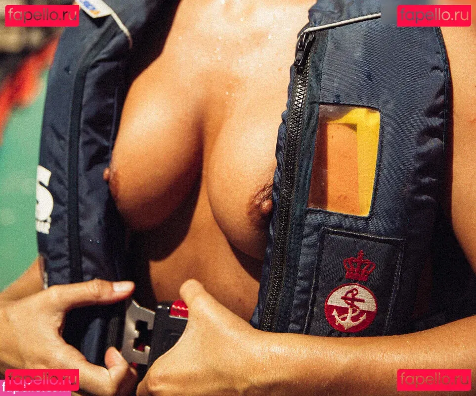 Marisa Papen Onlyfans Photo Gallery 