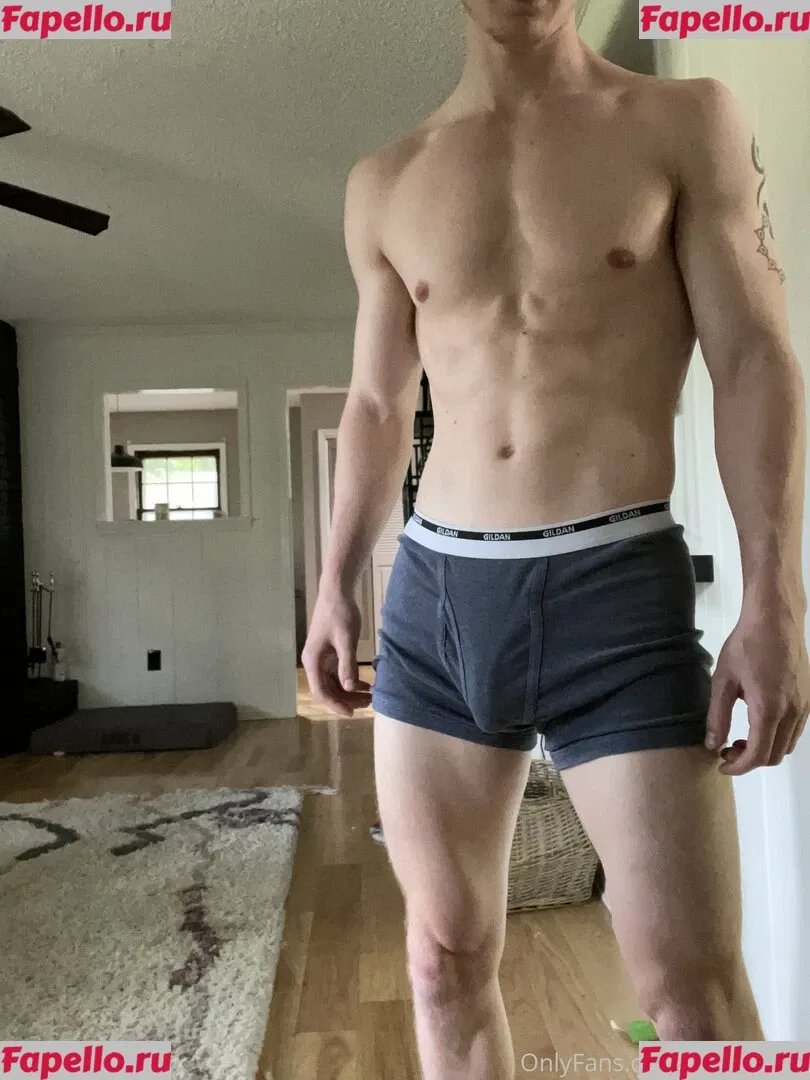 kallen2044 Onlyfans Photo Gallery 
