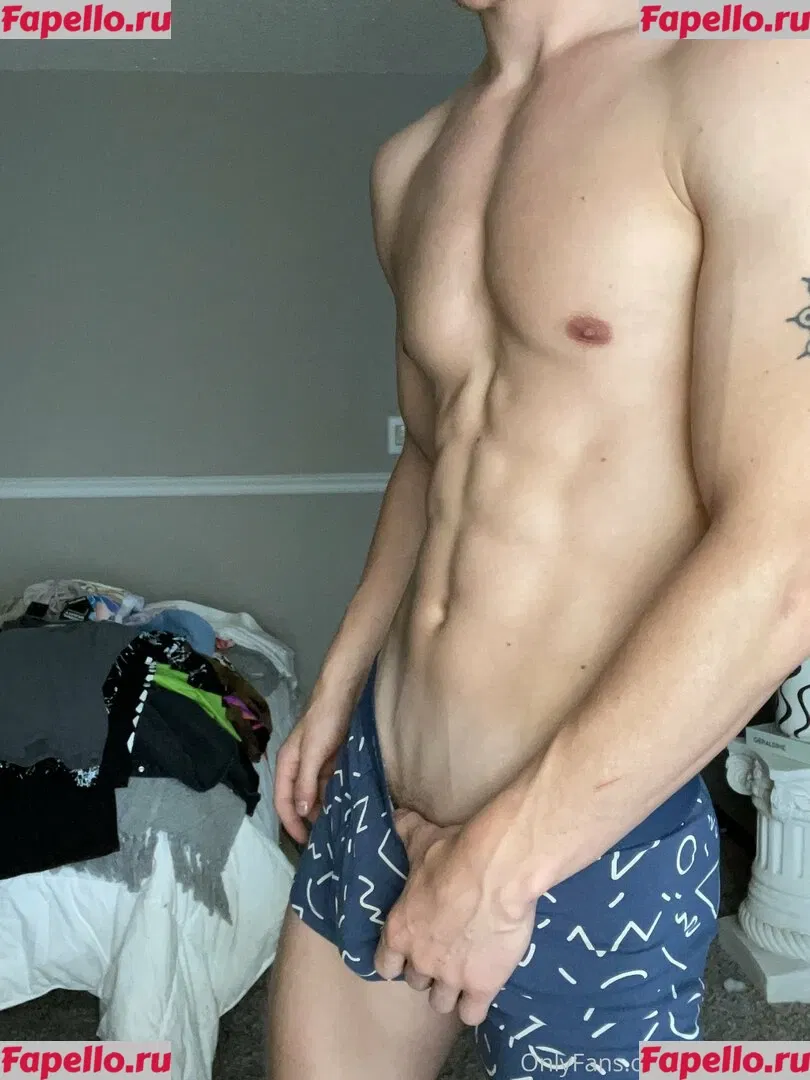 kallen2044 Onlyfans Photo Gallery 