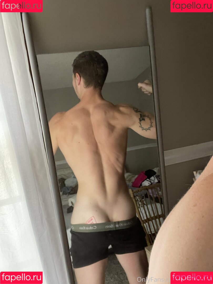 kallen2044 Onlyfans Photo Gallery 