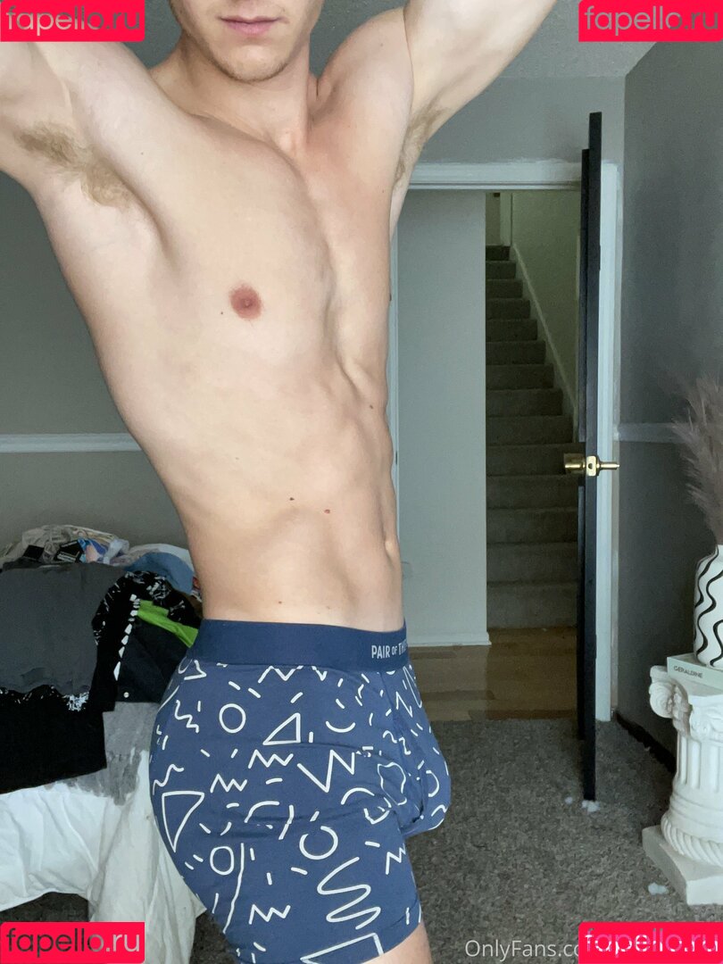 kallen2044 Onlyfans Photo Gallery 