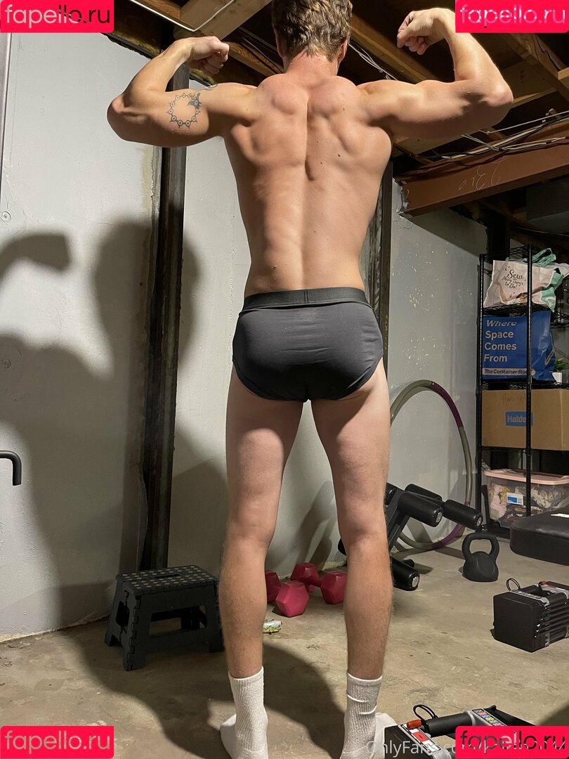 kallen2044 Onlyfans Photo Gallery 