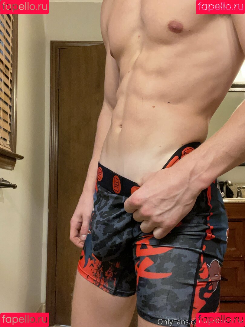 kallen2044 Onlyfans Photo Gallery 