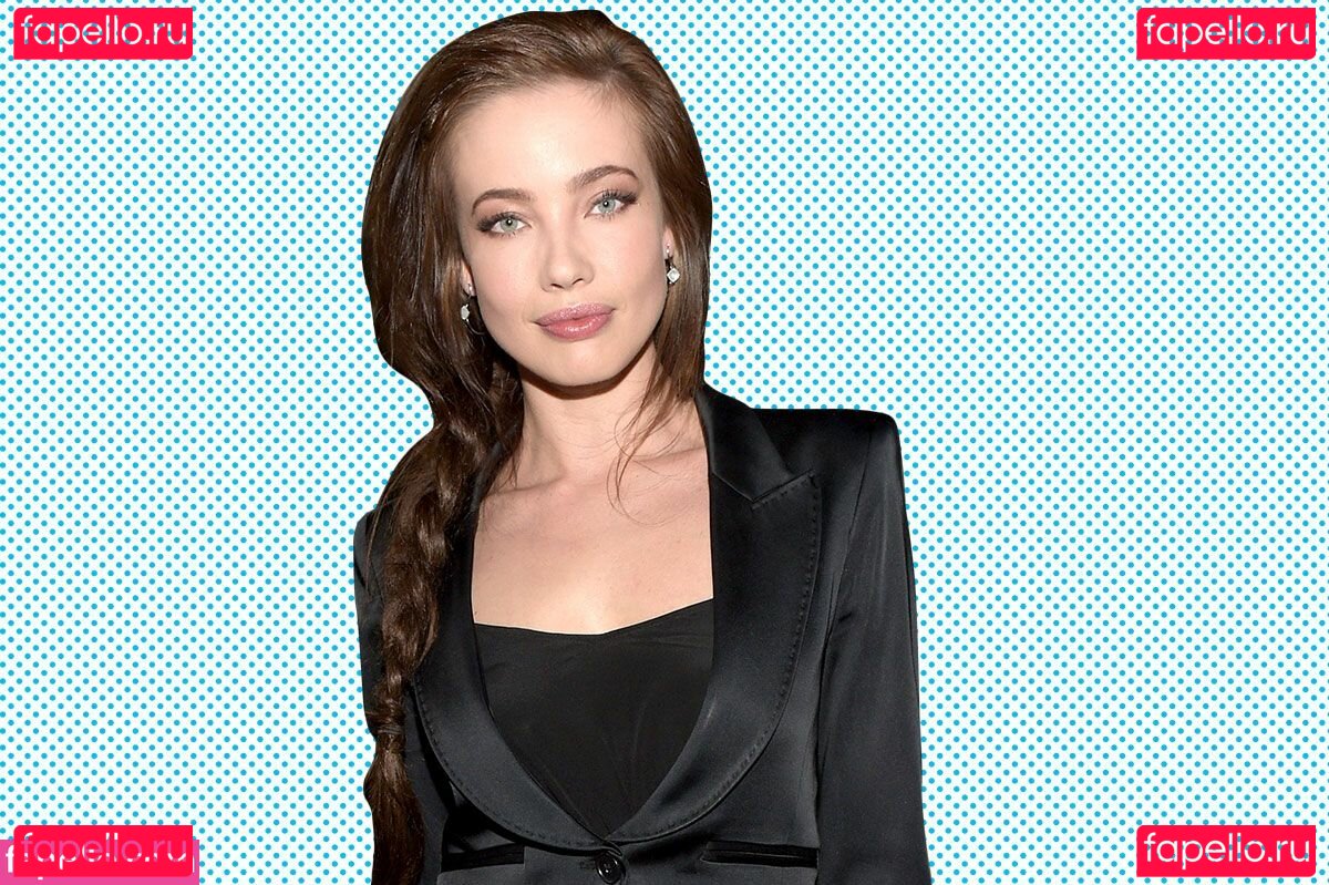 Stephanie Corneliussen Nude Onlyfans Photo 13