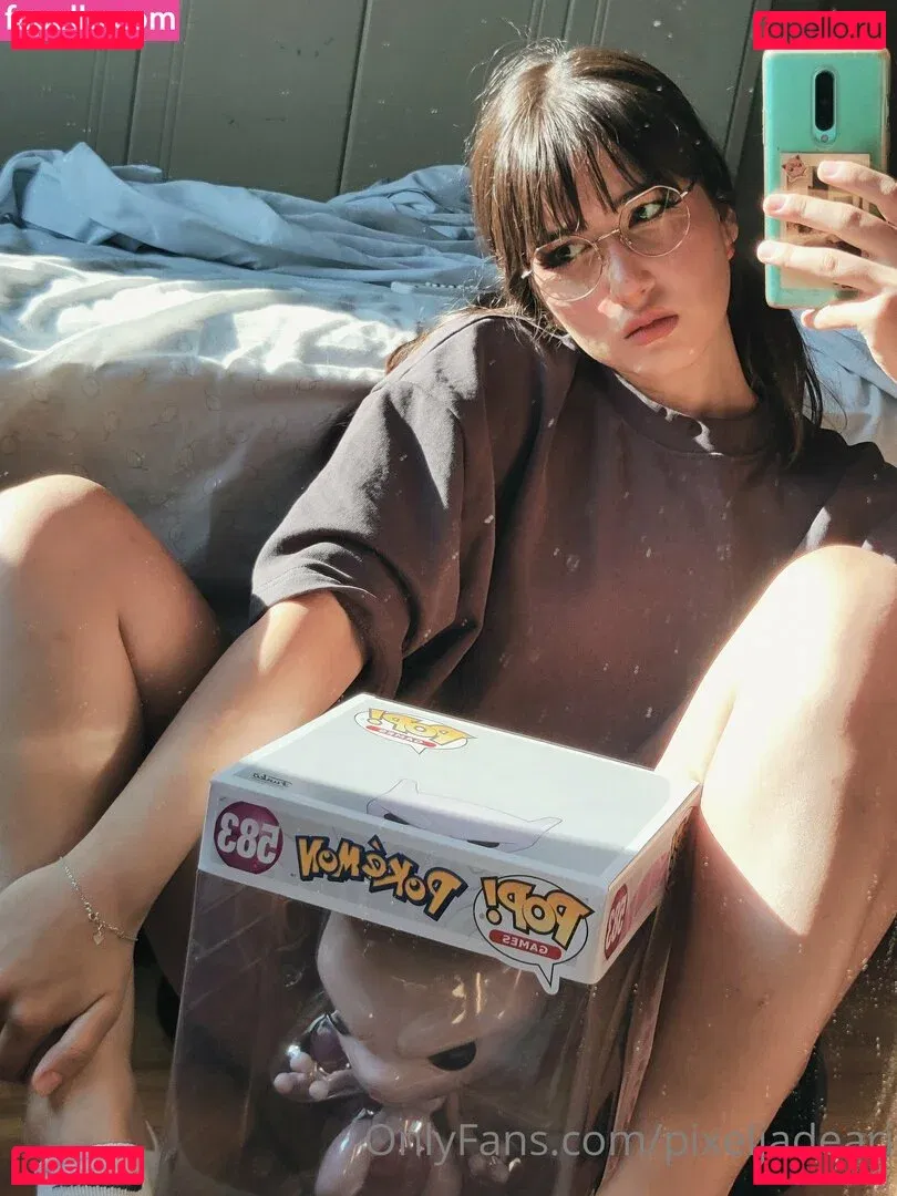 pixeljadearixela Onlyfans Photo Gallery 