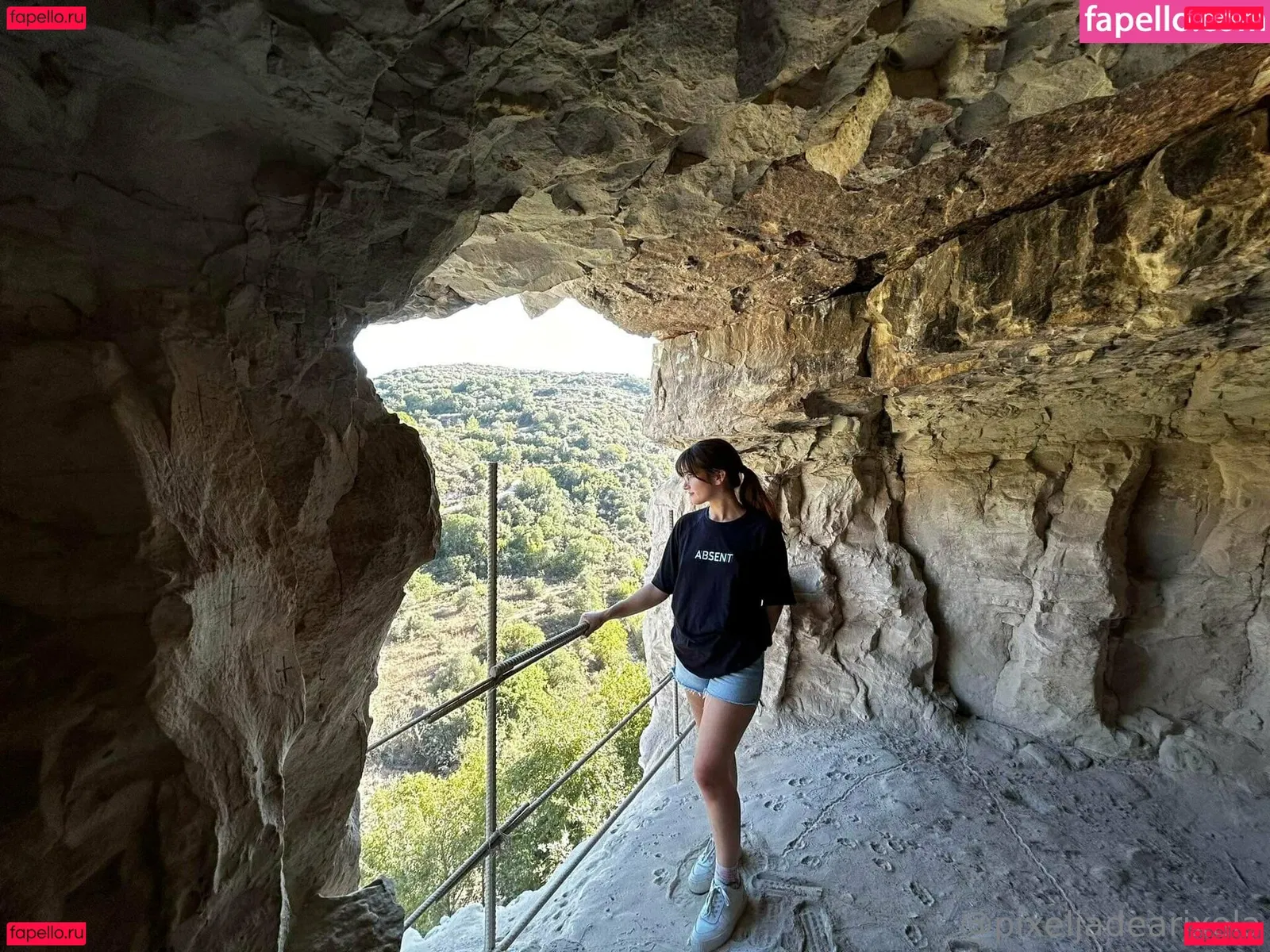 pixeljadearixela Onlyfans Photo Gallery 