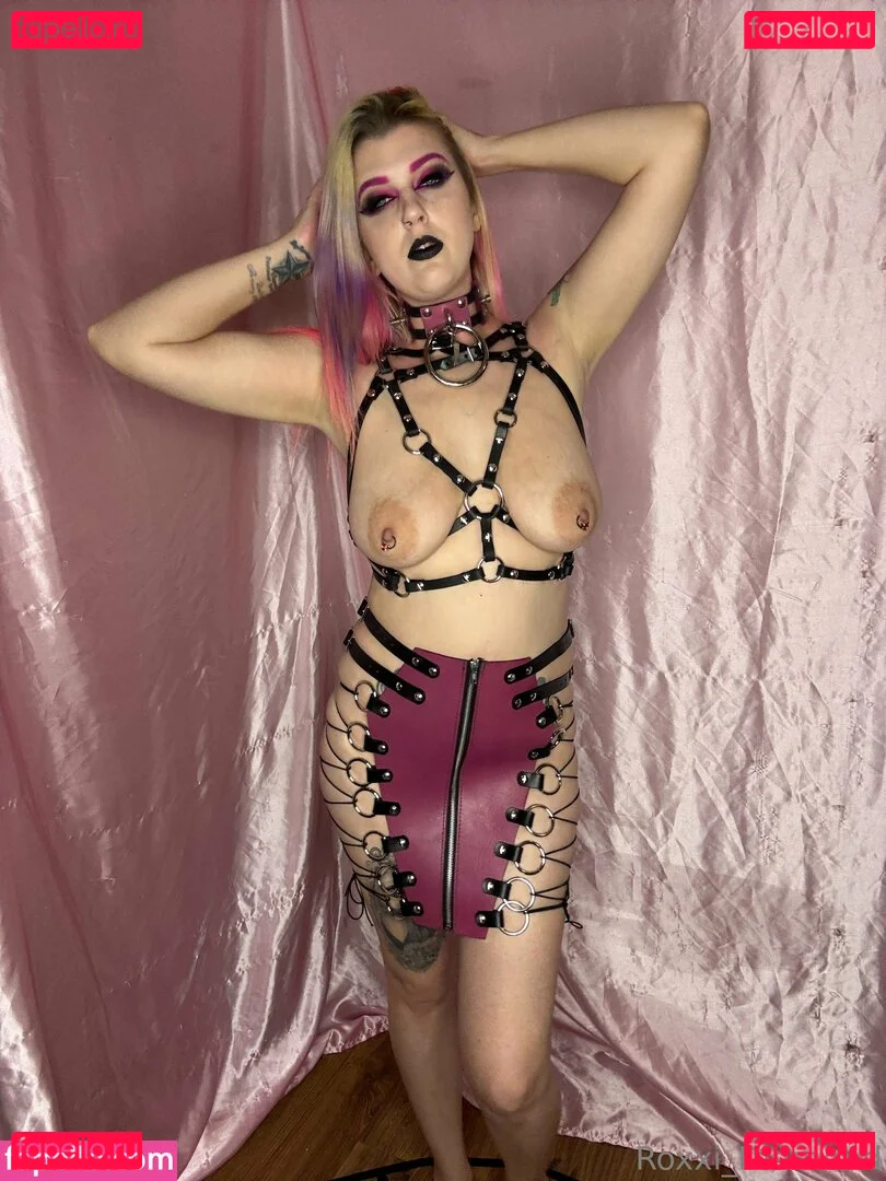 Roxxi Diamond Onlyfans Photo Gallery 
