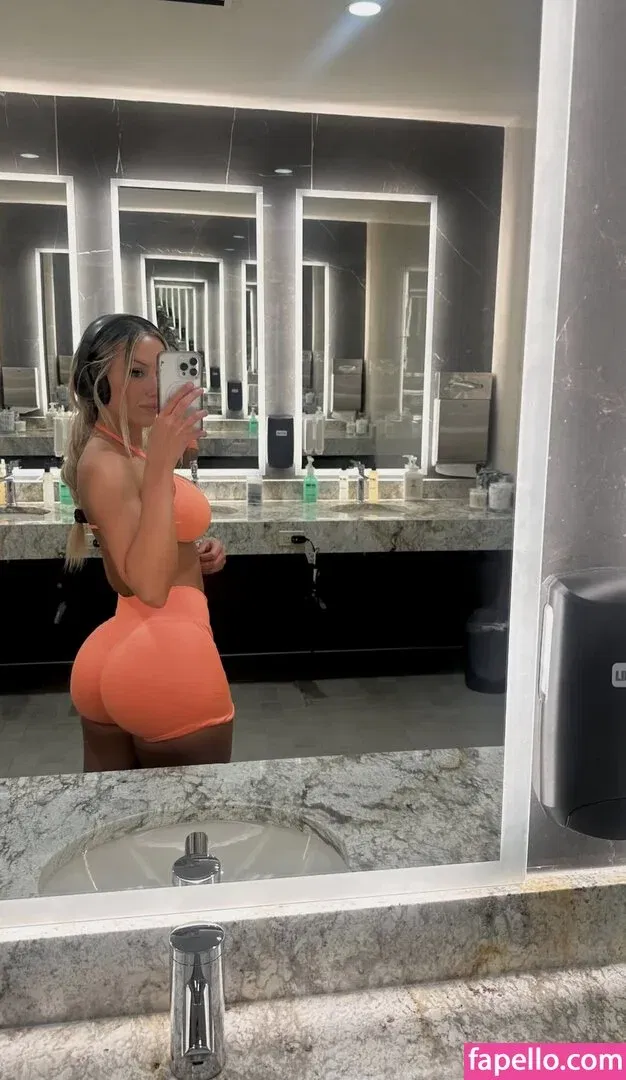 Samantha AufderHeide Onlyfans Photo Gallery 