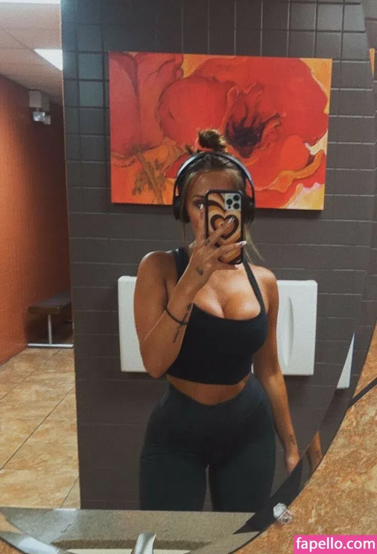 Samantha AufderHeide Onlyfans Photo Gallery 