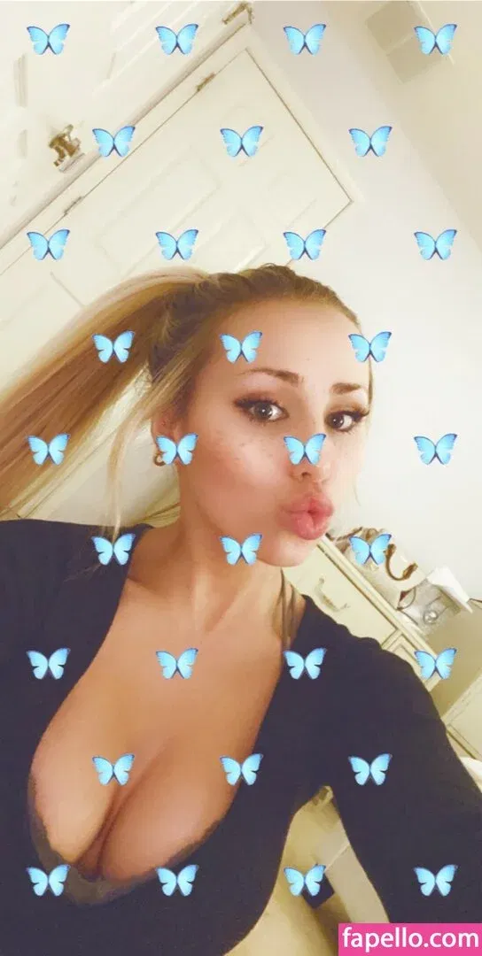 Samantha AufderHeide Onlyfans Photo Gallery 