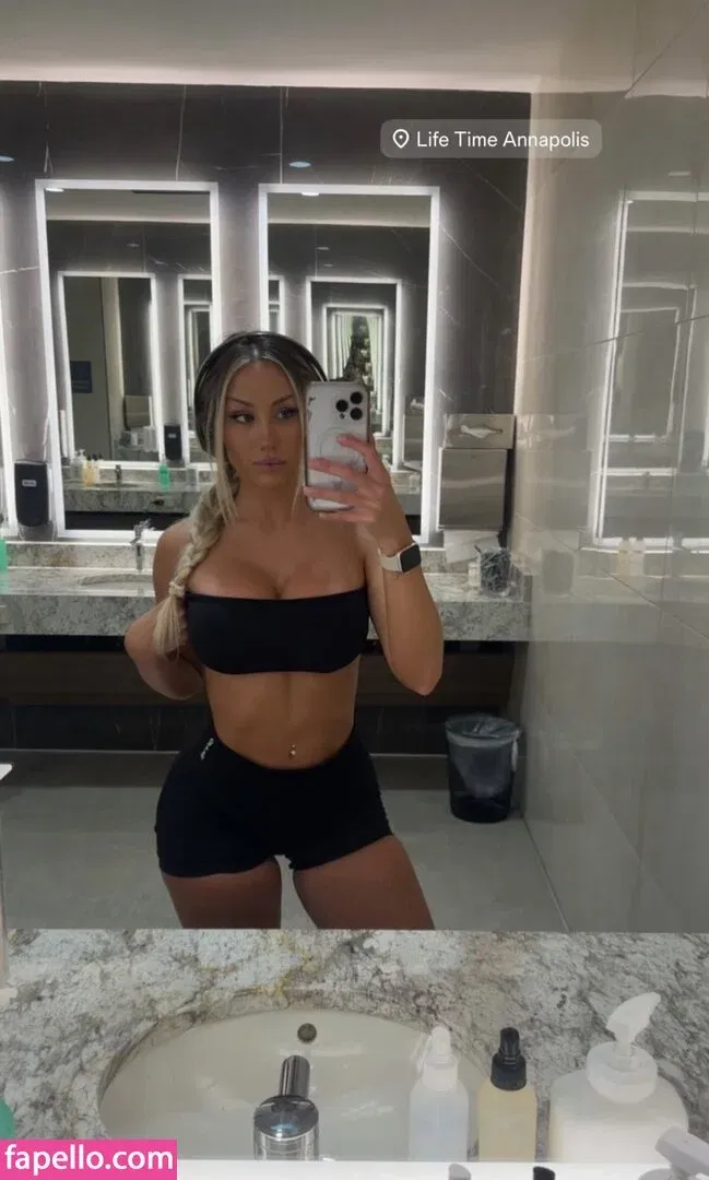 Samantha AufderHeide Onlyfans Photo Gallery 