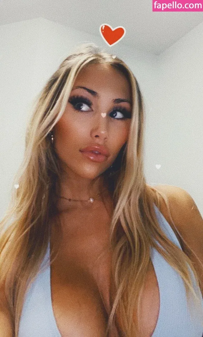 Samantha AufderHeide Onlyfans Photo Gallery 