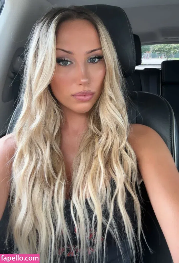 Samantha AufderHeide Onlyfans Photo Gallery 