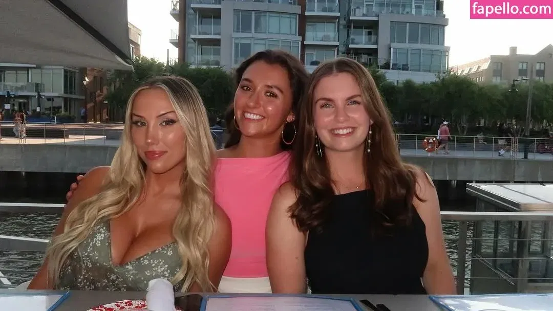 Samantha AufderHeide Onlyfans Photo Gallery 