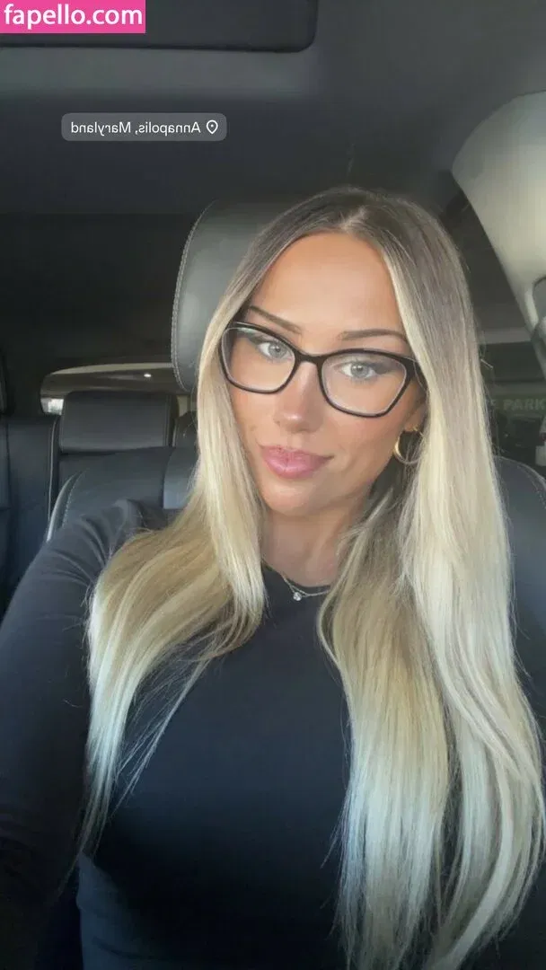 Samantha AufderHeide Onlyfans Photo Gallery 