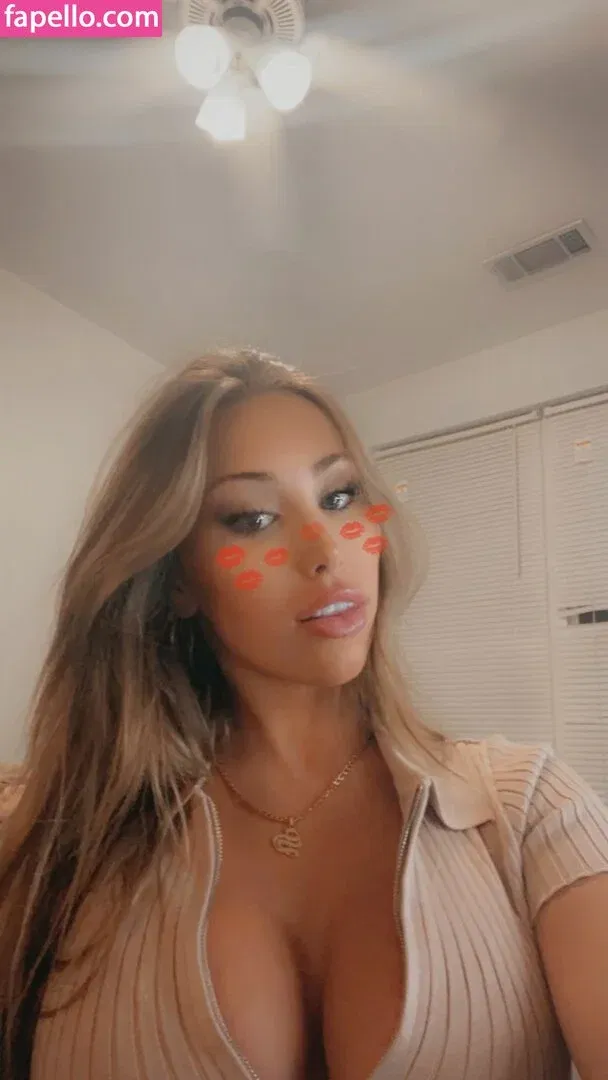 Samantha AufderHeide Onlyfans Photo Gallery 