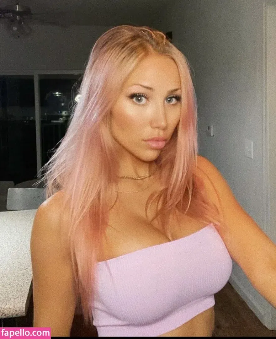 Samantha AufderHeide Onlyfans Photo Gallery 