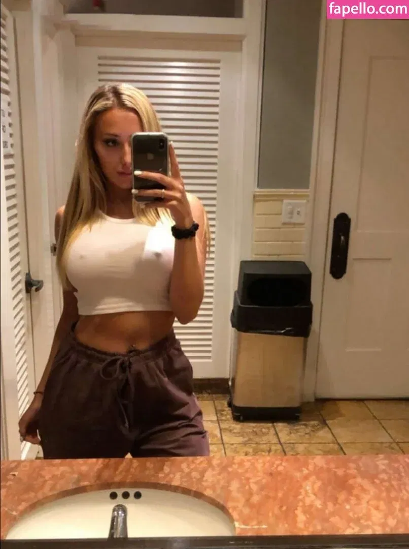 Samantha AufderHeide Onlyfans Photo Gallery 