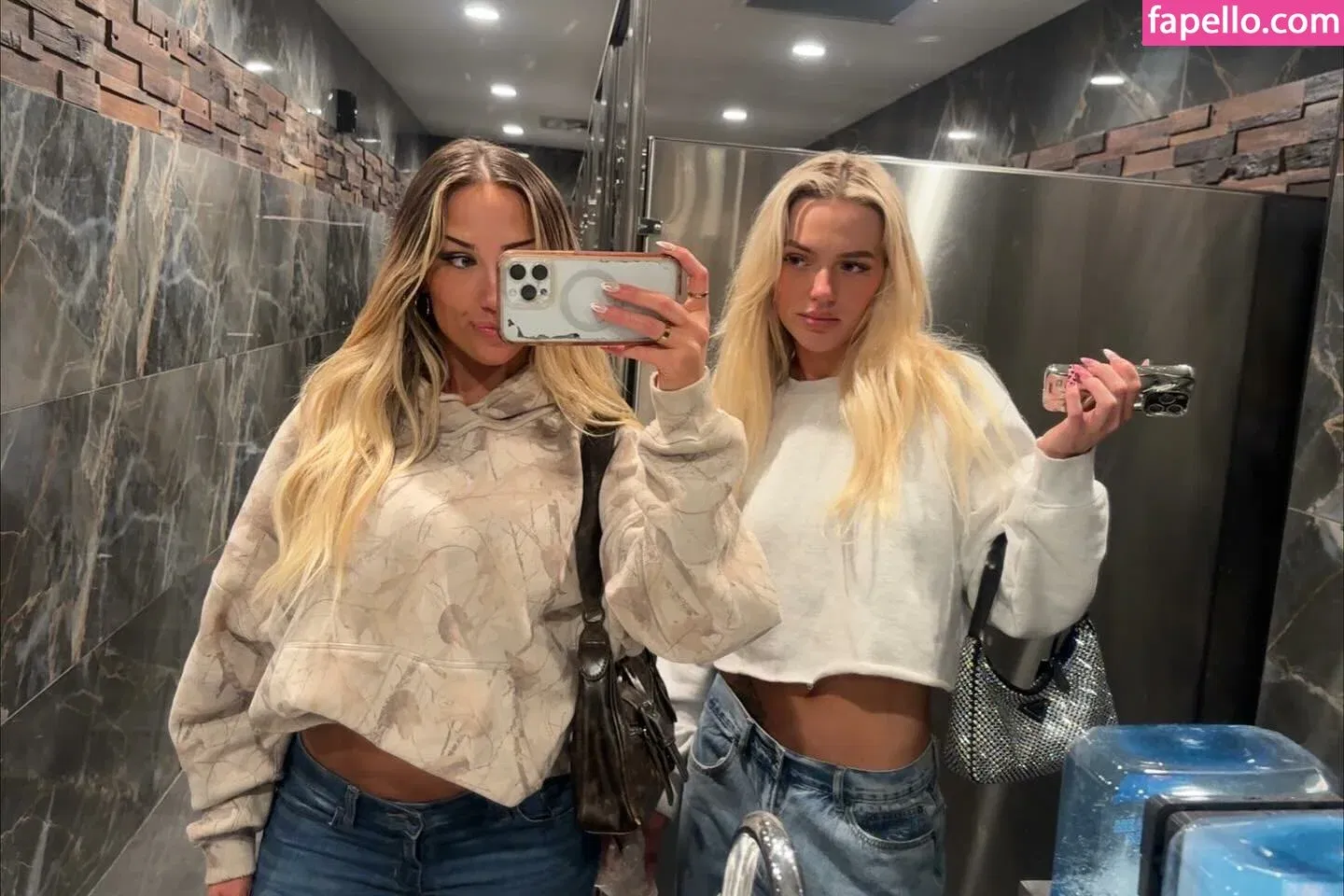 Samantha AufderHeide Onlyfans Photo Gallery 