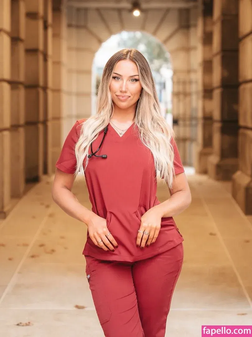 Samantha AufderHeide Onlyfans Photo Gallery 