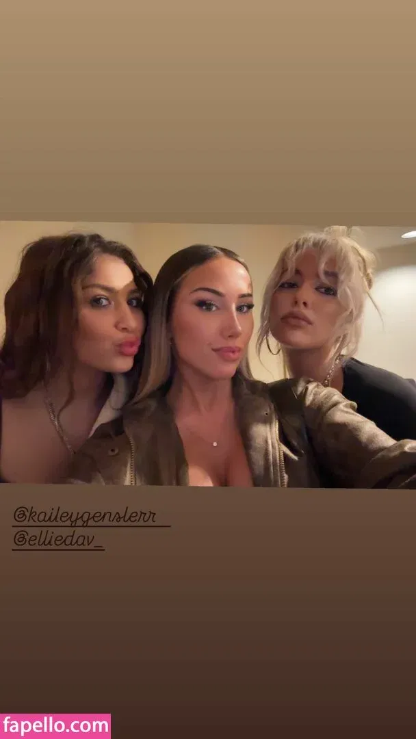 Samantha AufderHeide Onlyfans Photo Gallery 