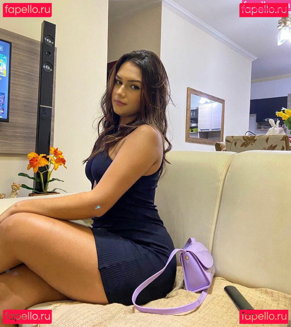 Beatriz Oliveira Nude Onlyfans Photo 37