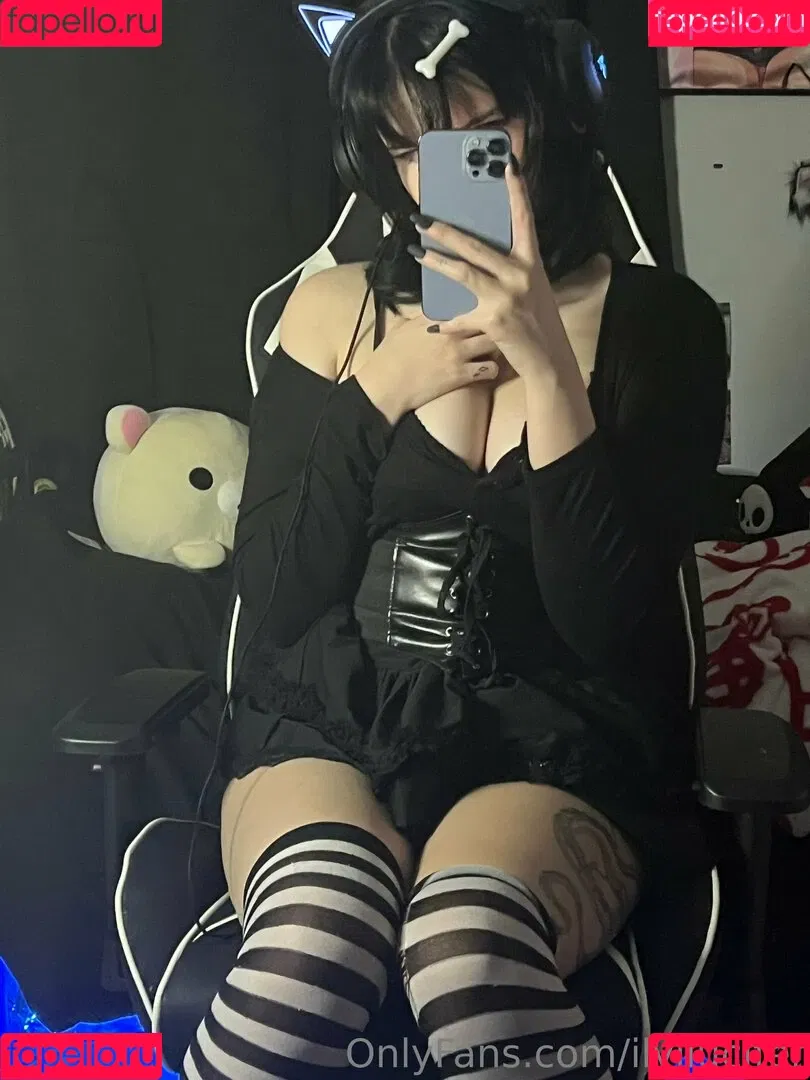 wuvkyu Onlyfans Photo Gallery 