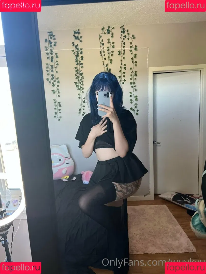 wuvkyu Onlyfans Photo Gallery 