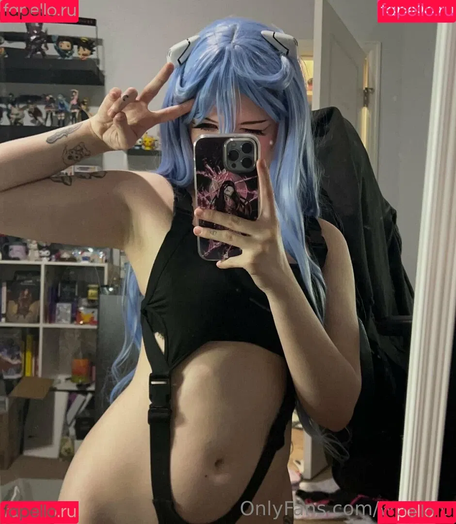 wuvkyu Onlyfans Photo Gallery 