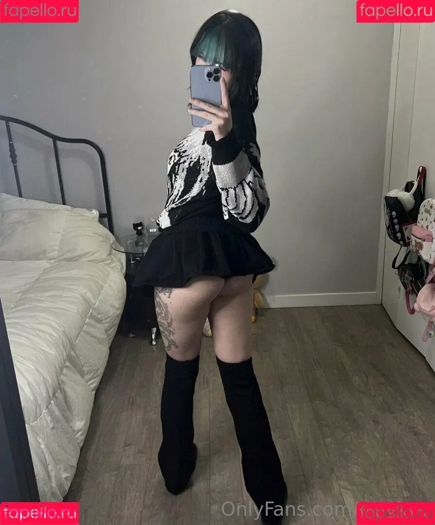 wuvkyu Onlyfans Photo Gallery 