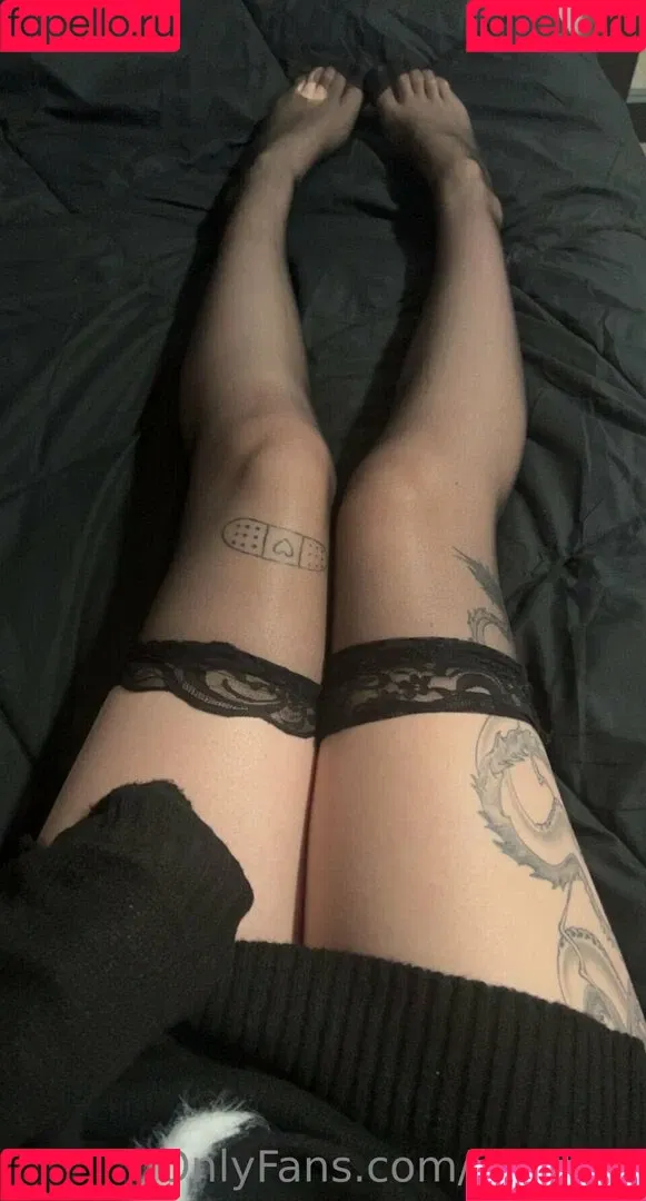 wuvkyu Onlyfans Photo Gallery 