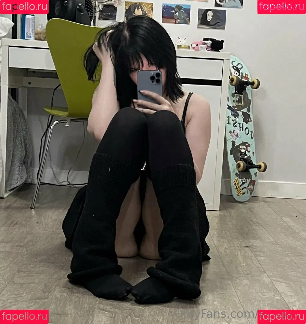 wuvkyu Onlyfans Photo Gallery 
