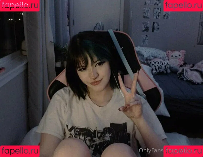 wuvkyu Onlyfans Photo Gallery 