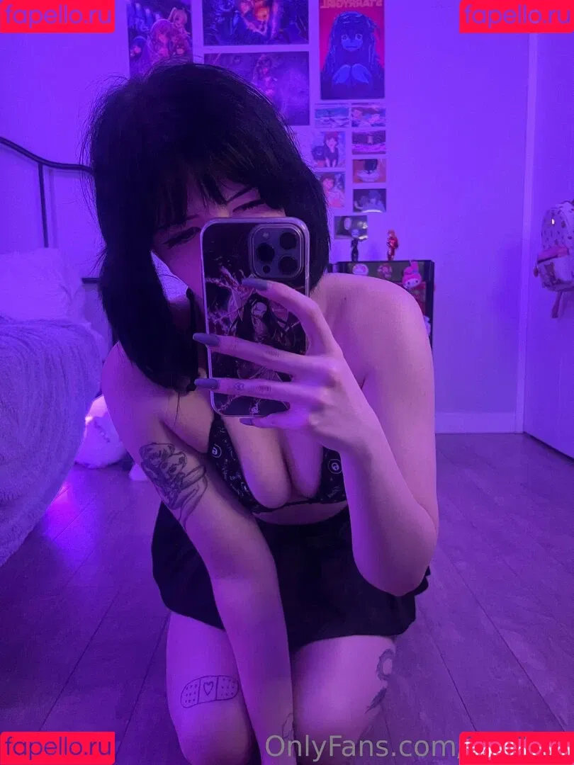 wuvkyu Onlyfans Photo Gallery 