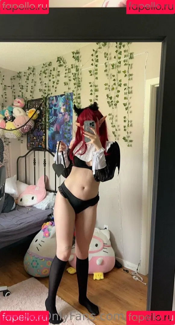 wuvkyu Onlyfans Photo Gallery 