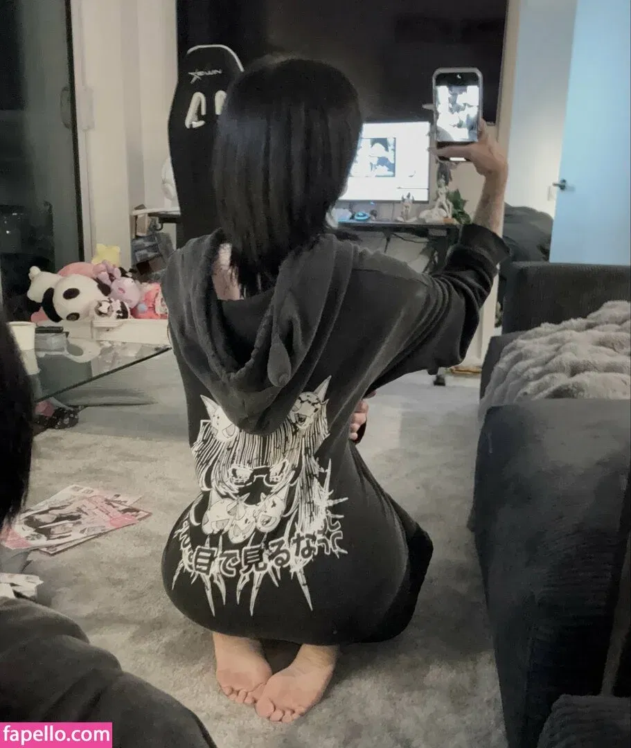 wuvkyu Onlyfans Photo Gallery 