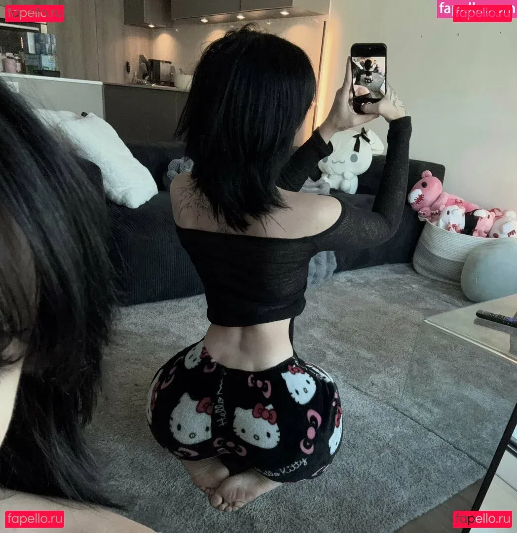 wuvkyu Onlyfans Photo Gallery 