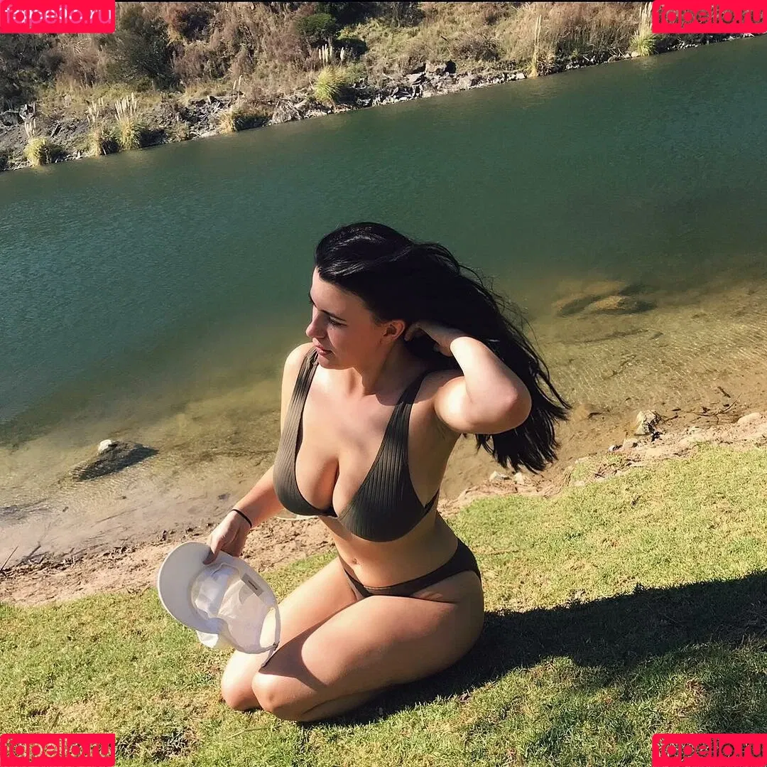 Becdann Onlyfans Photo Gallery 