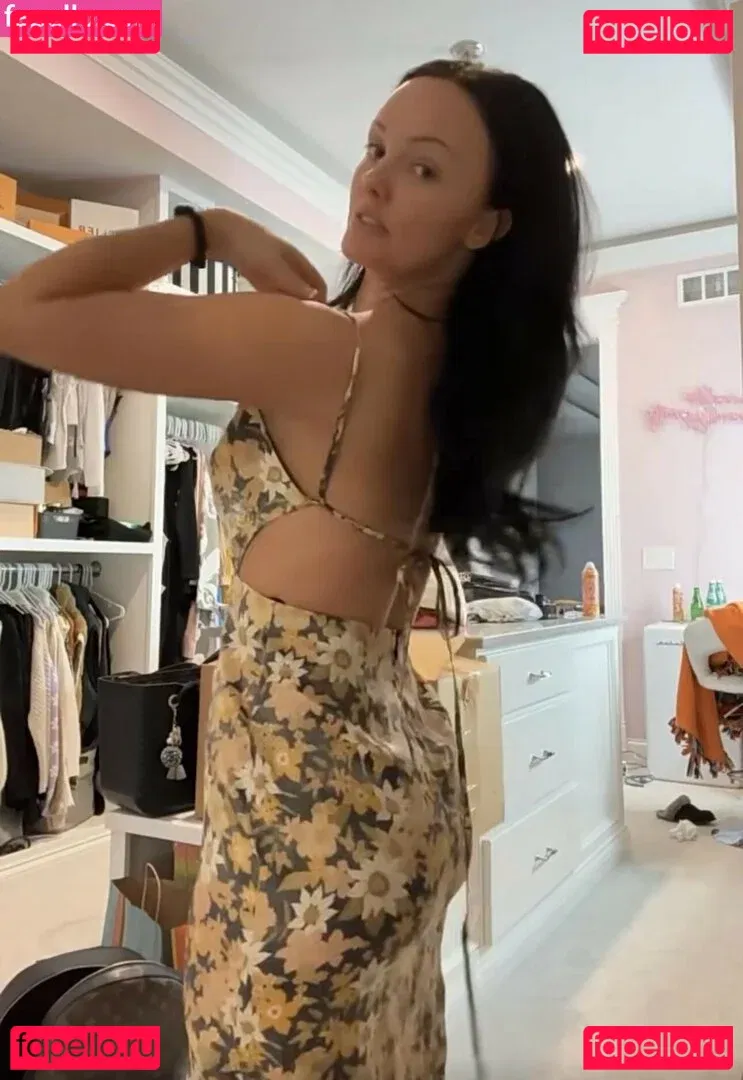 Brittney Atwood Onlyfans Photo Gallery 