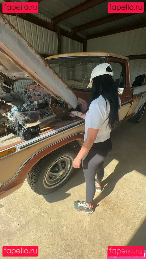 Brittney Atwood Onlyfans Photo Gallery 