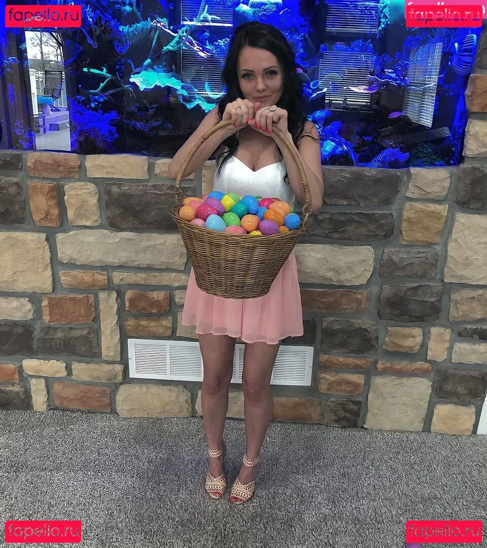 Brittney Atwood Onlyfans Photo Gallery 