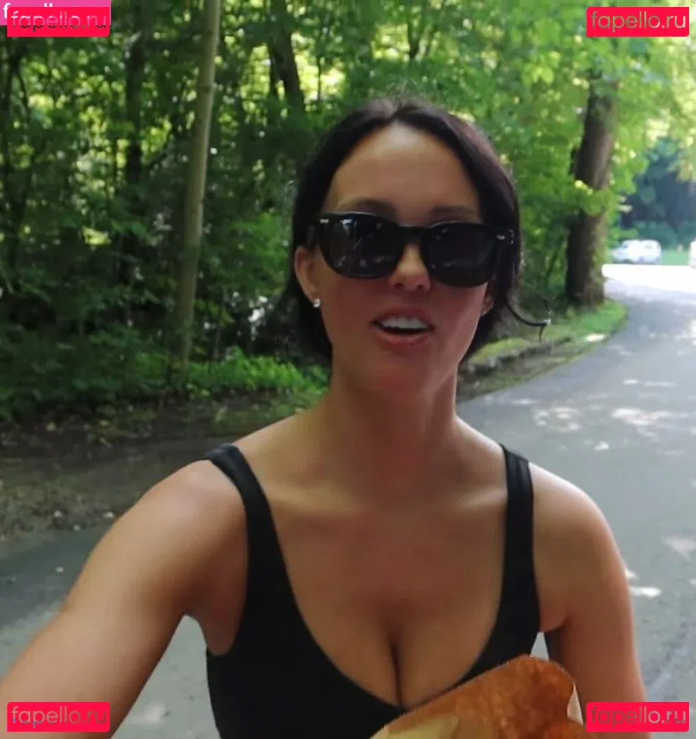 Brittney Atwood Onlyfans Photo Gallery 