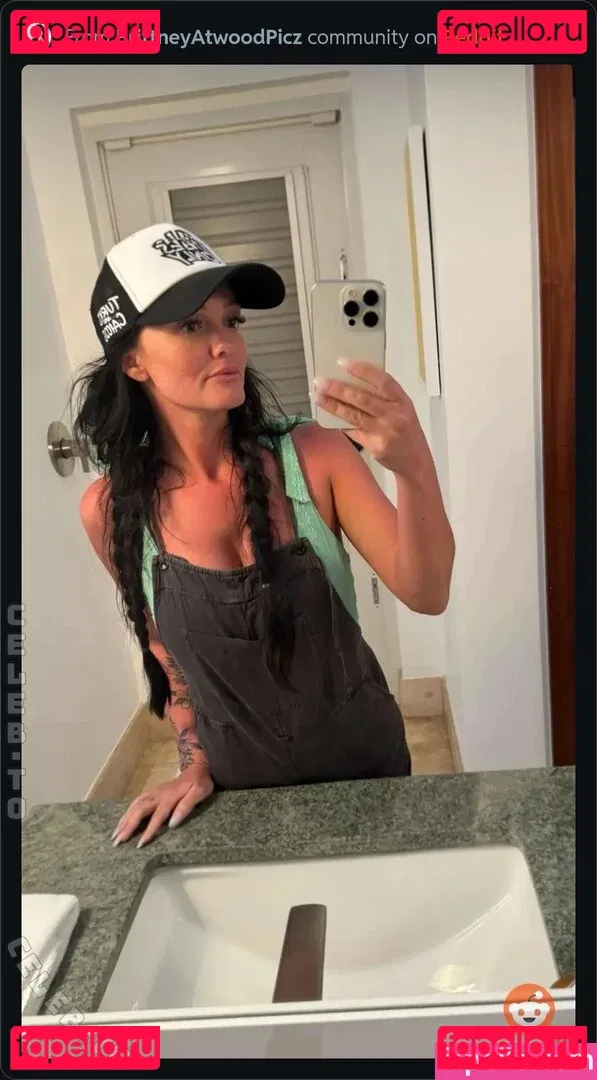 Brittney Atwood Onlyfans Photo Gallery 