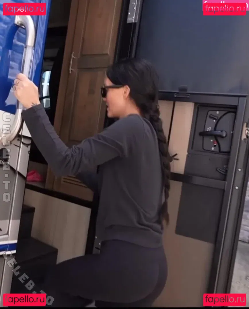 Brittney Atwood Onlyfans Photo Gallery 