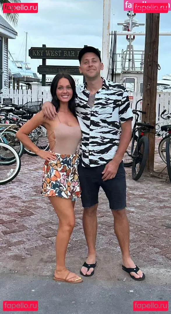 Brittney Atwood Onlyfans Photo Gallery 