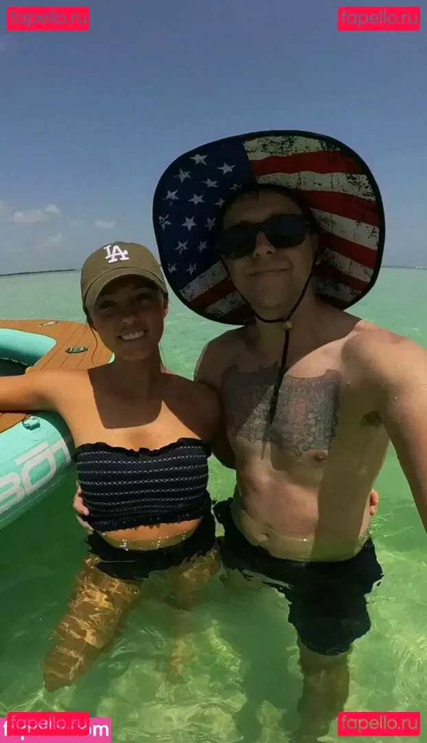 Brittney Atwood Onlyfans Photo Gallery 