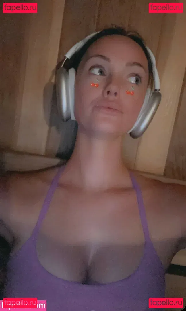 Brittney Atwood Onlyfans Photo Gallery 